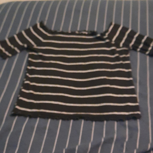 Caution to the wind shirt - Picture 1 of 1